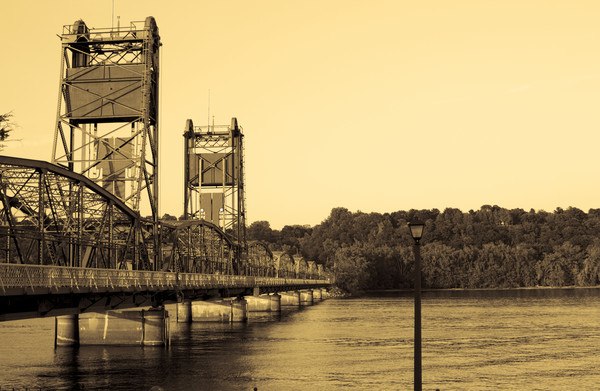 Stillwater bridge