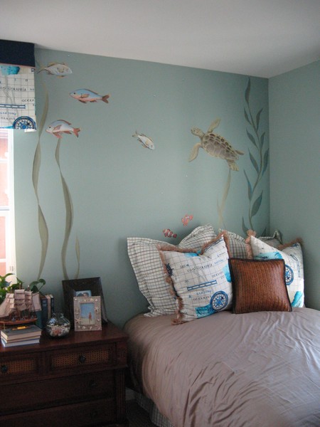 Underwater room