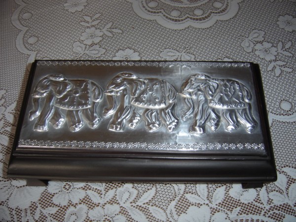 Box of elephants