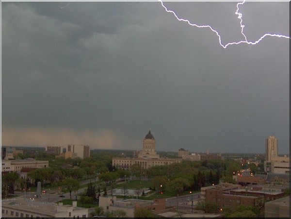 Spring storm Lightning
