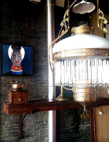 A wonderful oil lamp ...