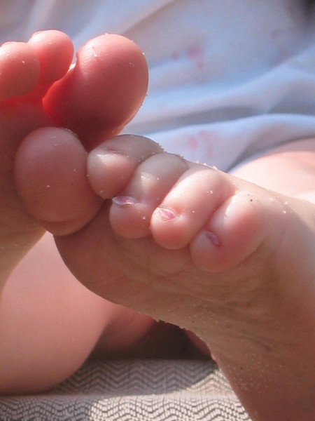 Toes
