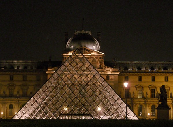 Louvre Pyramid