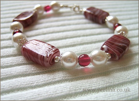 Raspberry Sundae Bracelet