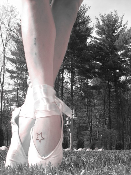 tippy toes