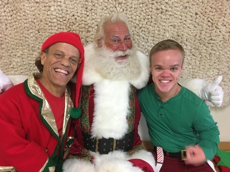 redsledsanta with people