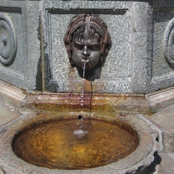 Chiavenna Fountain