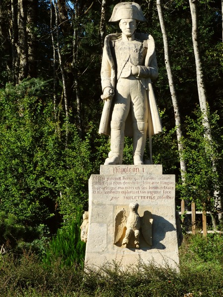 napoleon 1 statue (col des echarmeaux france)