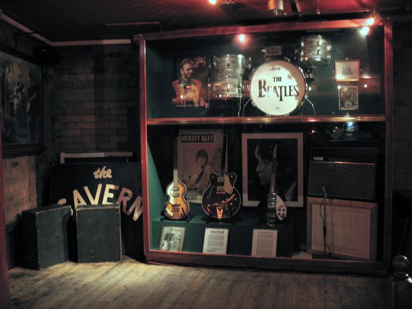 Beatles Instruments
