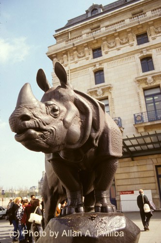 Sculpture in front of Musee d'Orsay