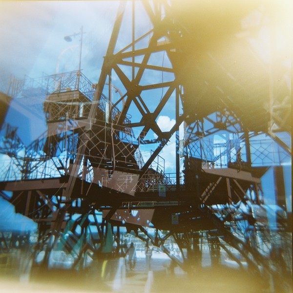 Dock crain by Holga