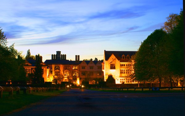 Coombe Abbey at dusk