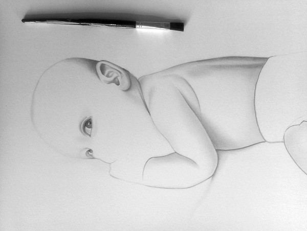 Baby portrait begins
