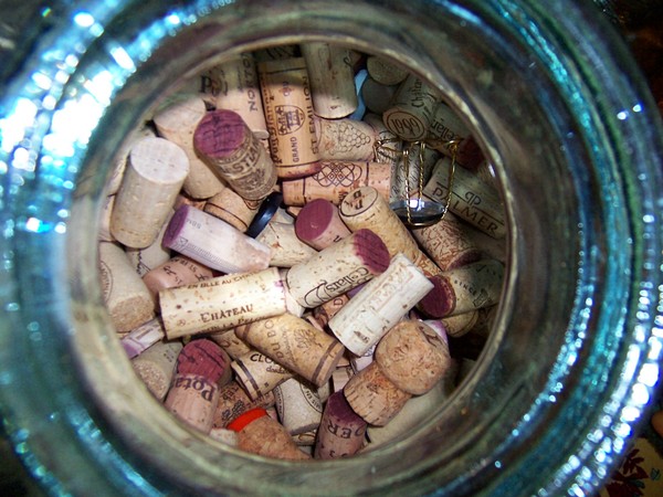 WINE CORKS
