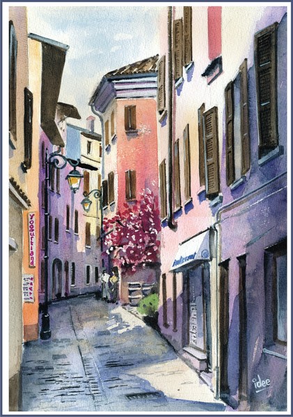 The narrow streets of Peschiera