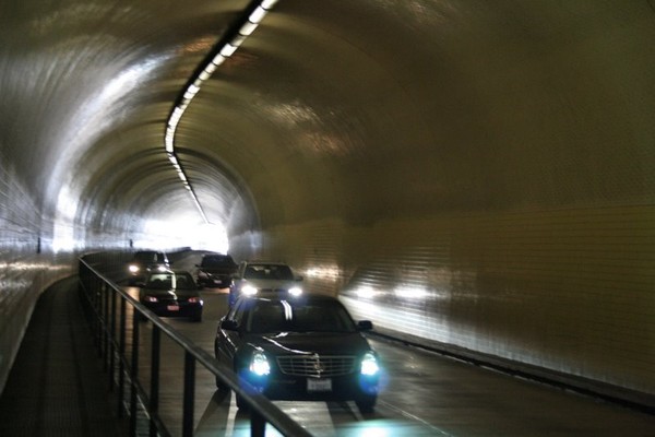 Tunnel Traffic