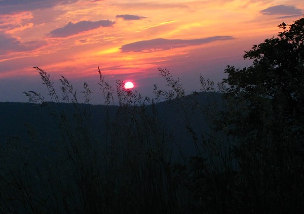 day break on the Blue Ridge