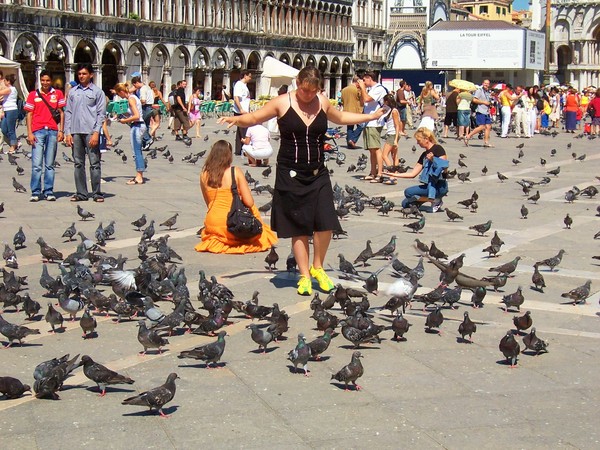 BIRD LADY