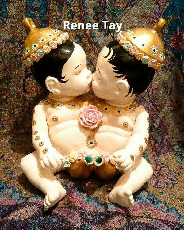 Kissing Twins Naughty e