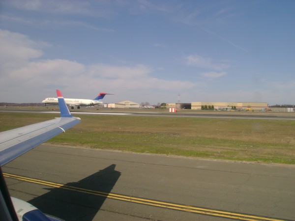 Landing Runway 33