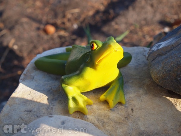 FROG FAKE