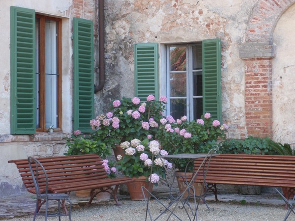 Tuscan Villa 1