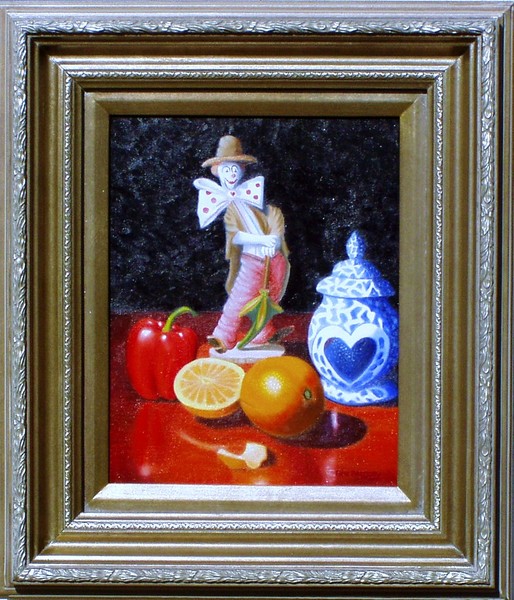 Fruit around clown
