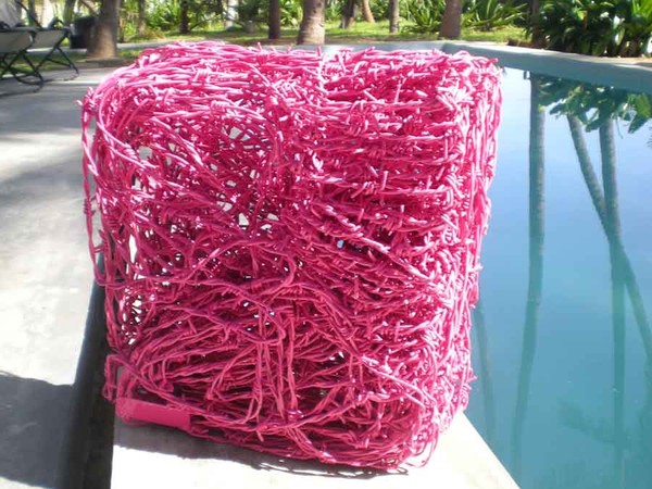 Distorsion Barbed wire