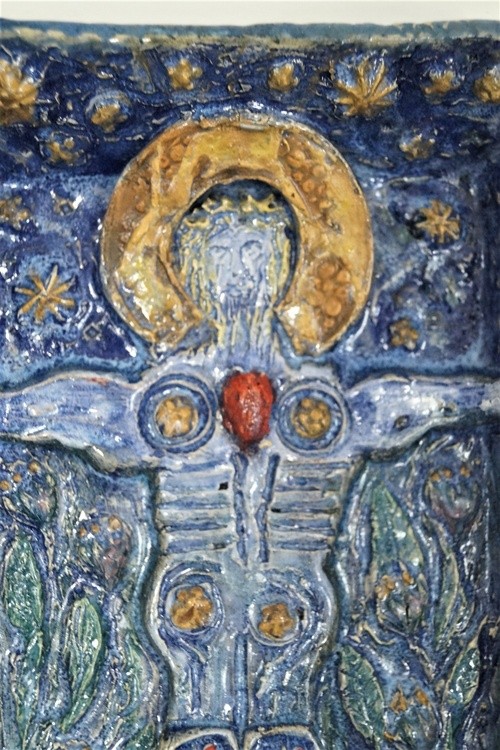 Jesus crucifix . Modern Ceramic. Gomolka Art 