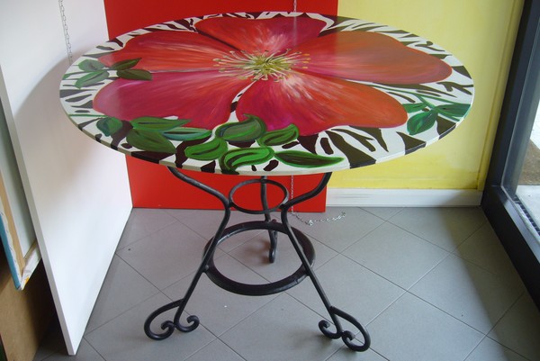 table flower