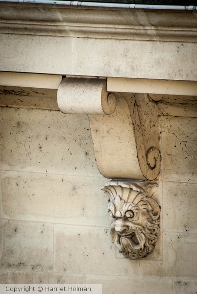 Face on Bridge