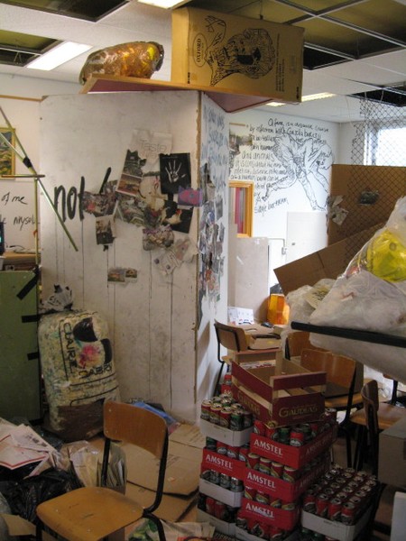 Installation: Q-fever