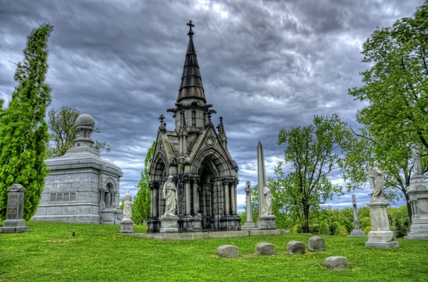 Forest Lawn Crypt