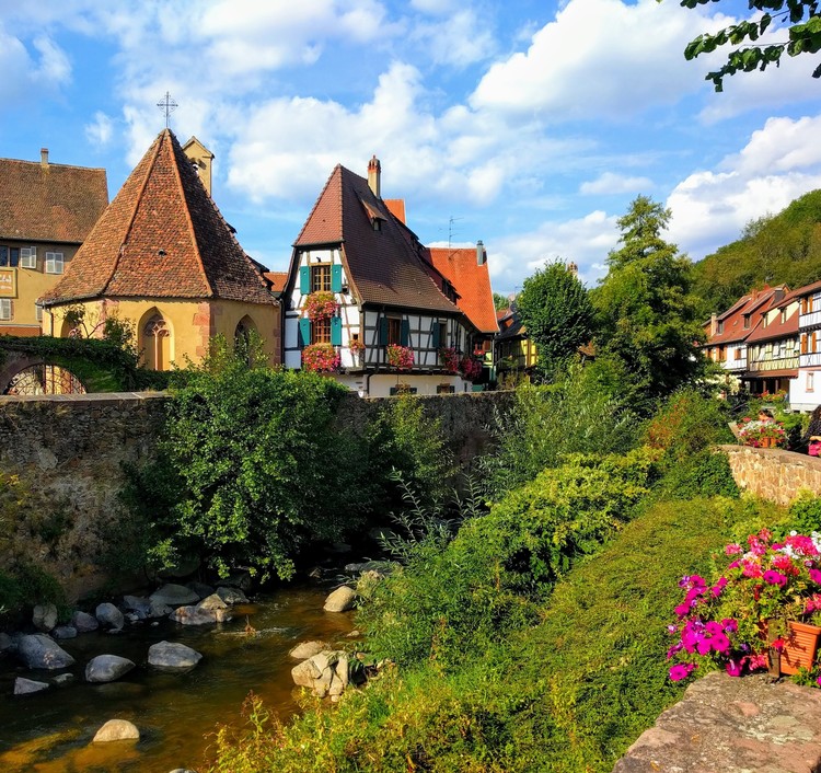 VIEW OF KAYSERSBERG IN ALSACE FRANCE