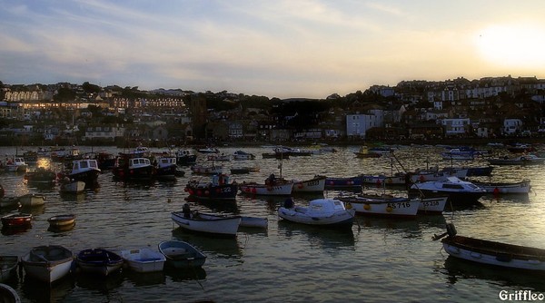 BOATS AT REST