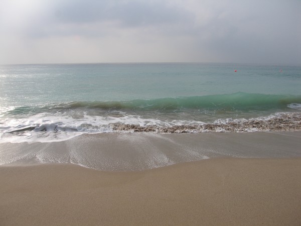 Fujairah Waves