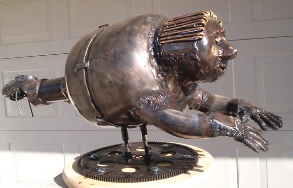 Norman, leaning to fly, 2006