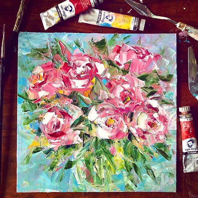 a few minutes break from the whole holiday fuss #art #drawing #drawingart #oil #oilpainting #flowers