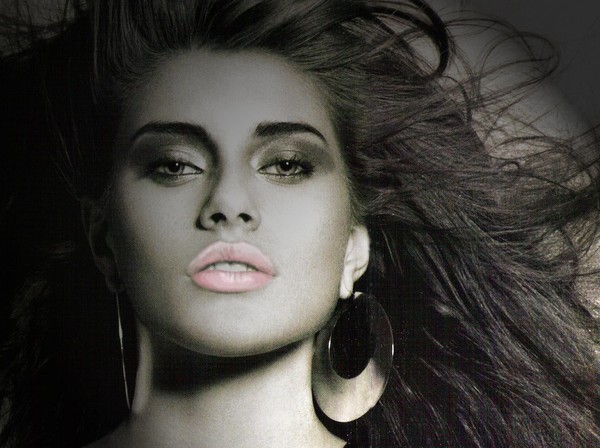 beautiful! in b/w