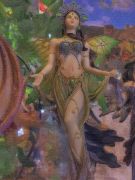 Figurine