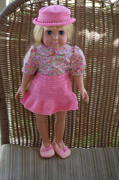 Little Lily in pink crochet