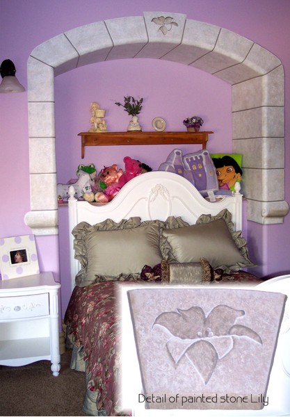 Lily's_headboard