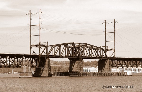 Train Tressel