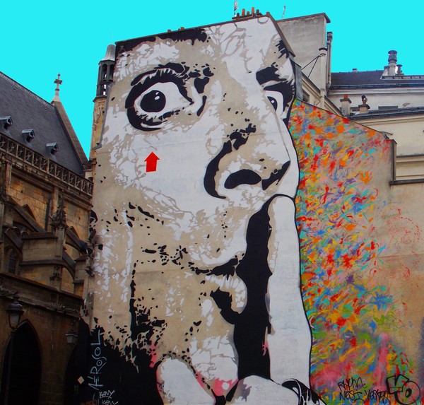 Wall in Paris