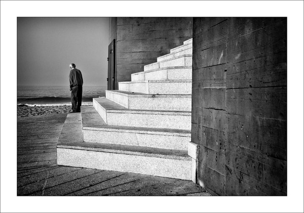 Level zero and the stairs