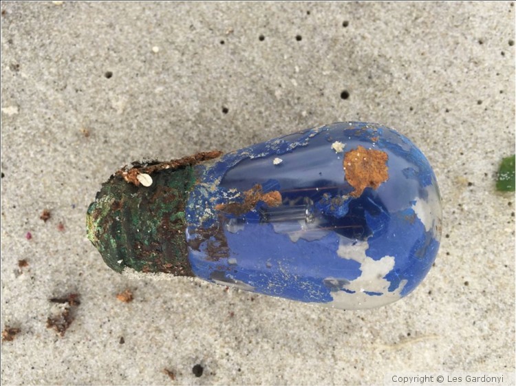 Rusty blue lightbulb
