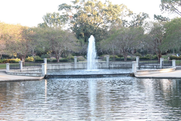 CHARLESTON2