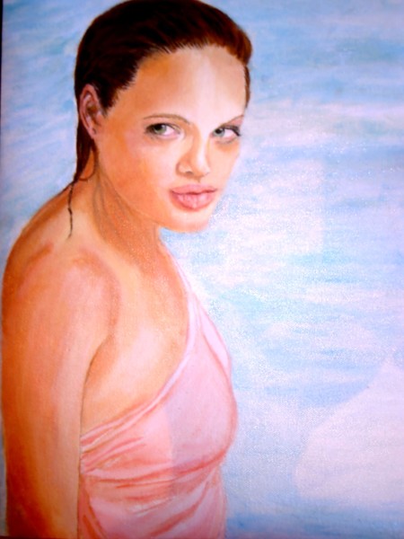 ANGELINA JOLIE