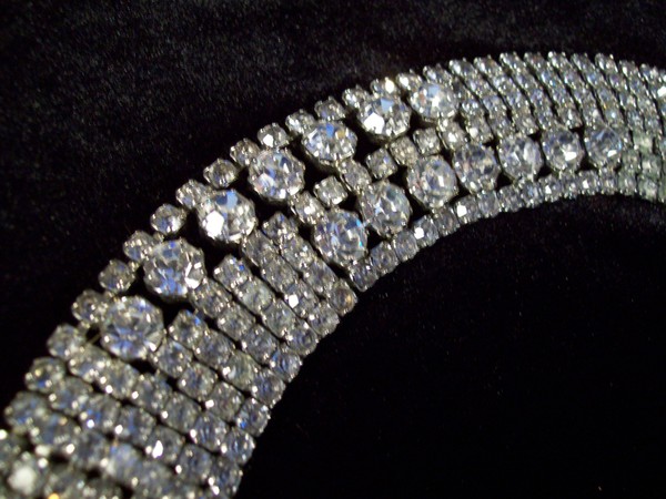 Rhinestones 