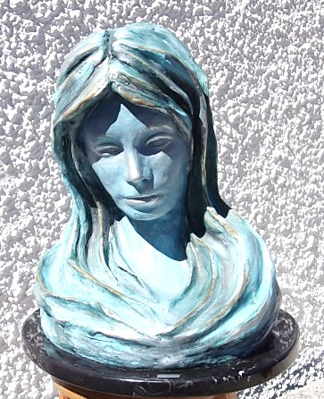 Madona en Azul (Madonna in Blue)